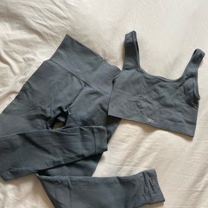 Set Active Sculptflex Box Bra & Legging Set Slate - Size Small/Medium